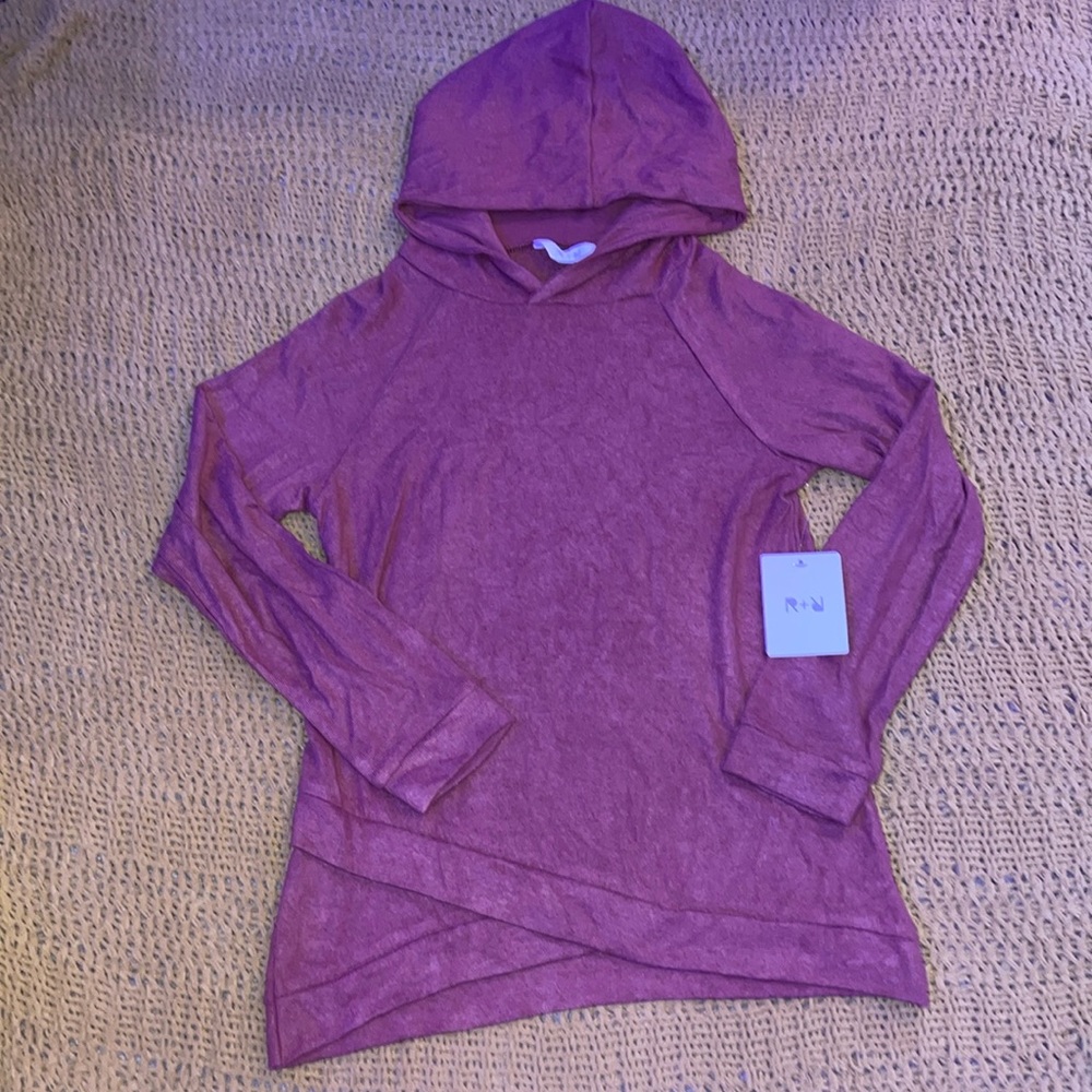 R+R girls sweater